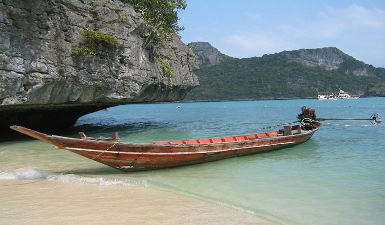Морское побережье Камбоджи неплохо подходит для пляжного отдыха